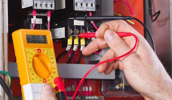 Comment trouver le bon entrepreneur en électricité